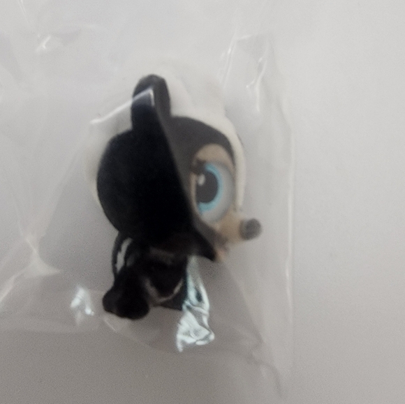 Disney Doorables Series 5 Special Edition "Flower" From Bambi Figurine - Picture 8 of 9